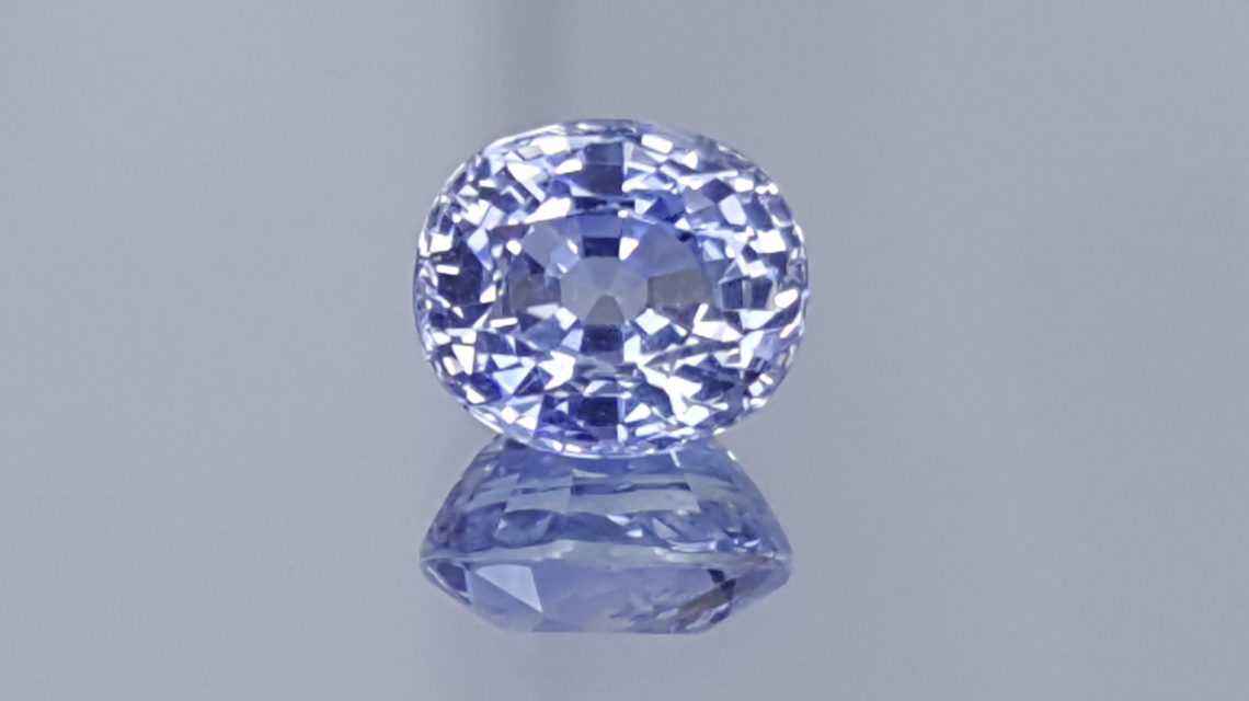 SOMPTUEUX SAPHIR VERNEUIL BLEU ROYAL 5 mm