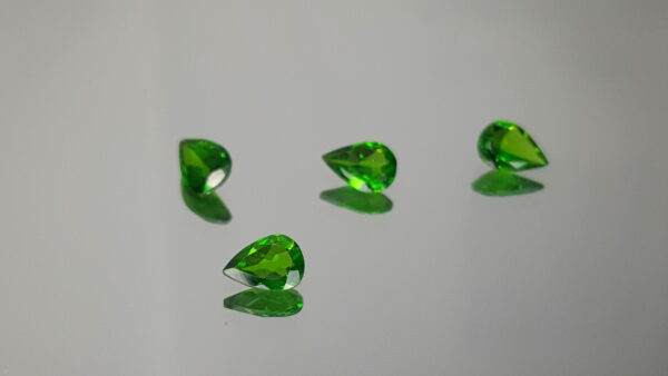 tsavorite_poire_kenya